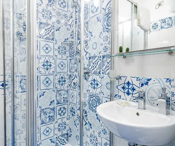 Marina Grande بيت للعطل *